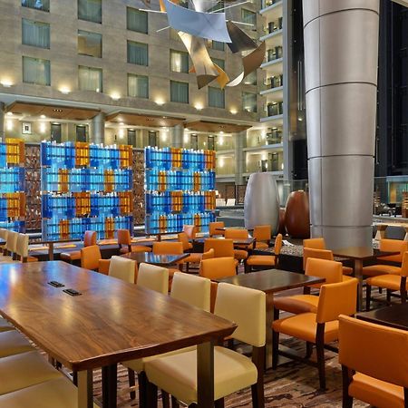 The Westin Detroit Metropolitan Airport Hotel Ромулус Екстериор снимка