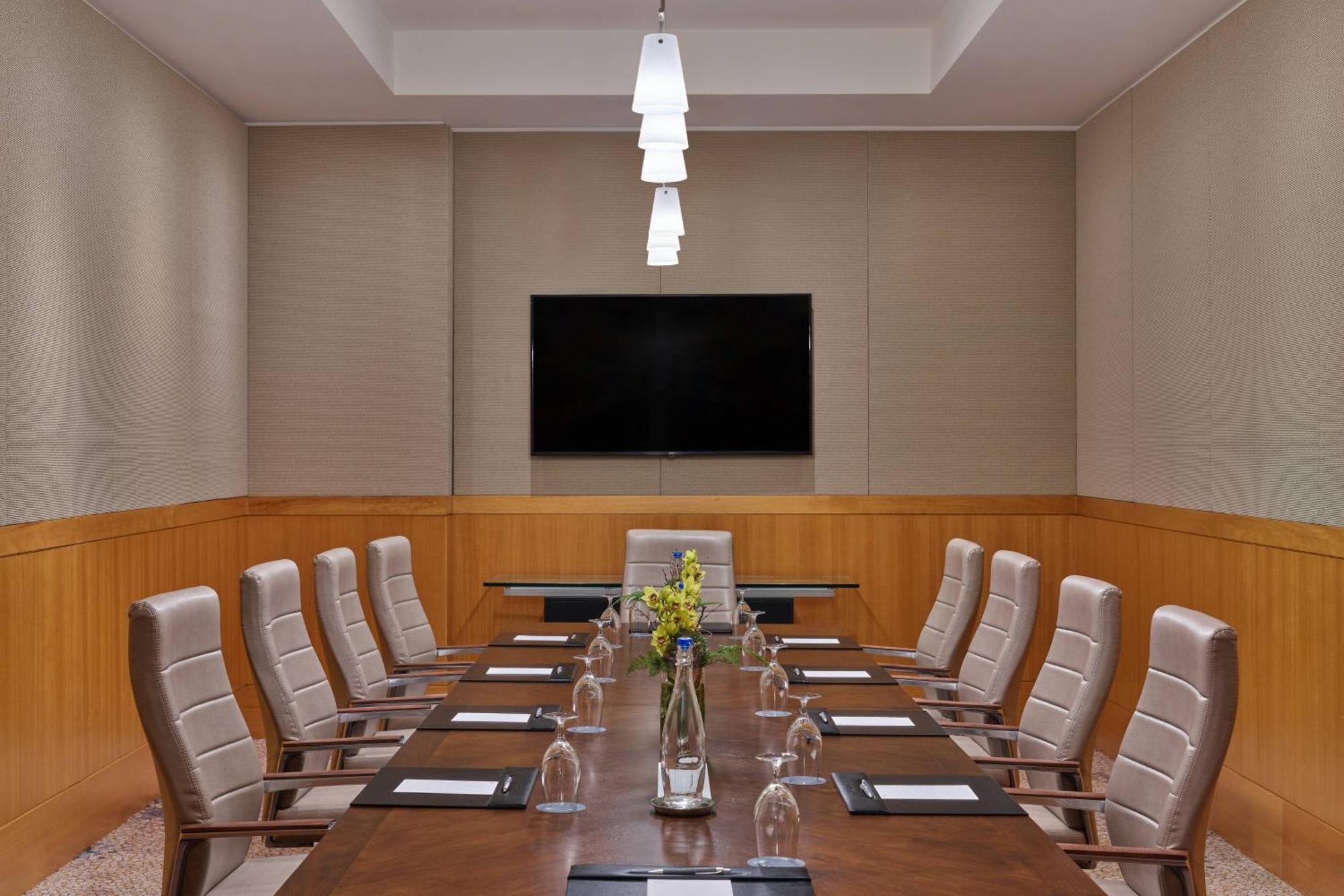 The Westin Detroit Metropolitan Airport Hotel Ромулус Екстериор снимка